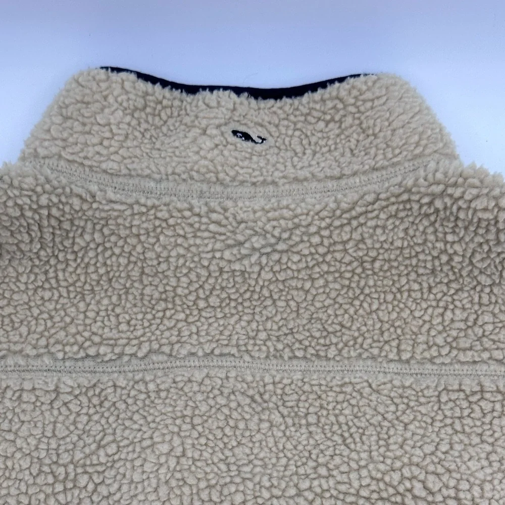 Like New Vineyard Vines Sherpa Vest - Picture 6 of 6